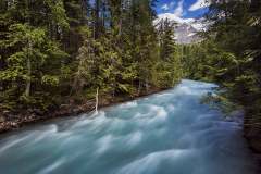 Robson River. Mount Robson Provincial Park, BC