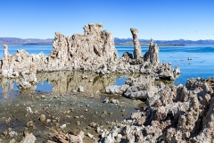 MONO LAKE. CALIFORNIA